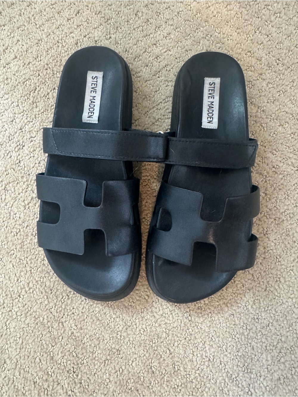 Steve Madden Kids Black Double-Strap Slide Sandals